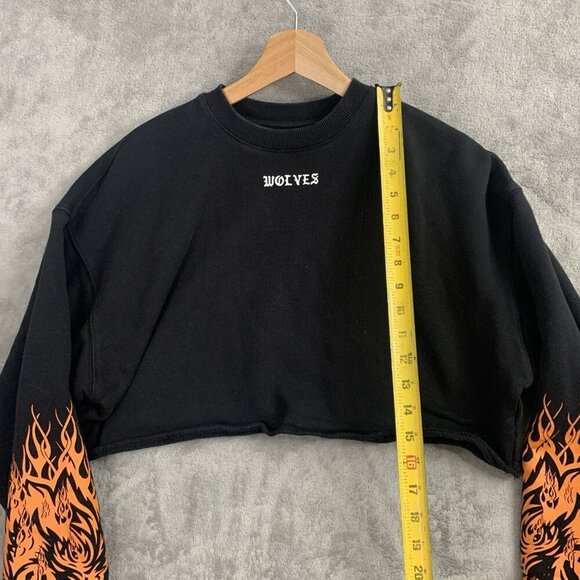 Darc Sport Sweater Womens XS She Wolves Club Crop Top Crewneck Flames Numbered - Picture 3 of 9